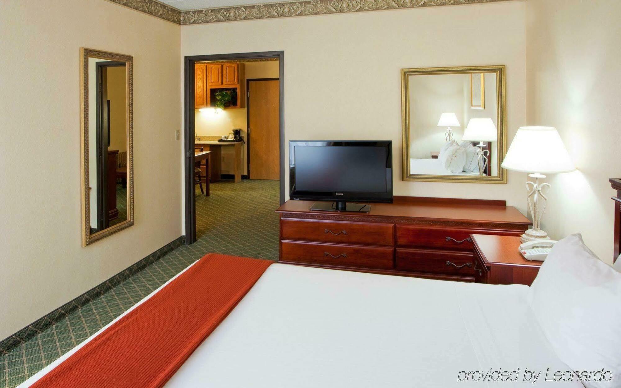 Holiday Inn Express I-95 Capitol Beltway - Largo By Ihg Exterior foto